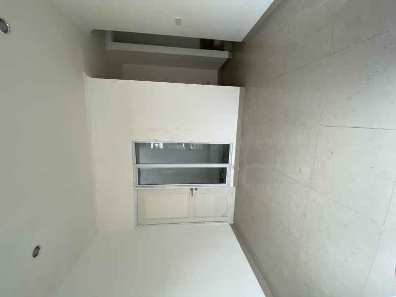 dijual ruko gudang kantor cluster malibu village