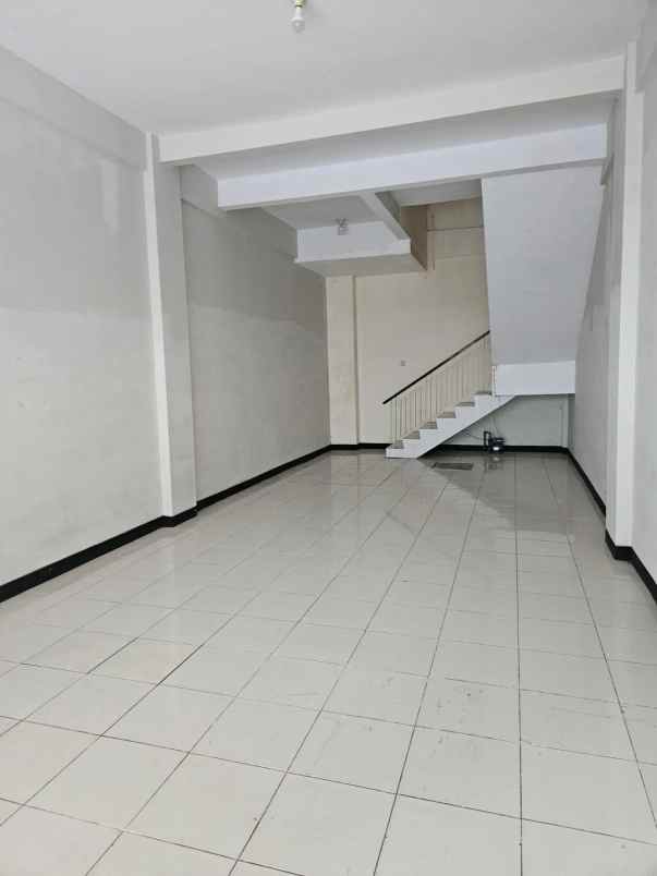 dijual ruko gudang kantor este square