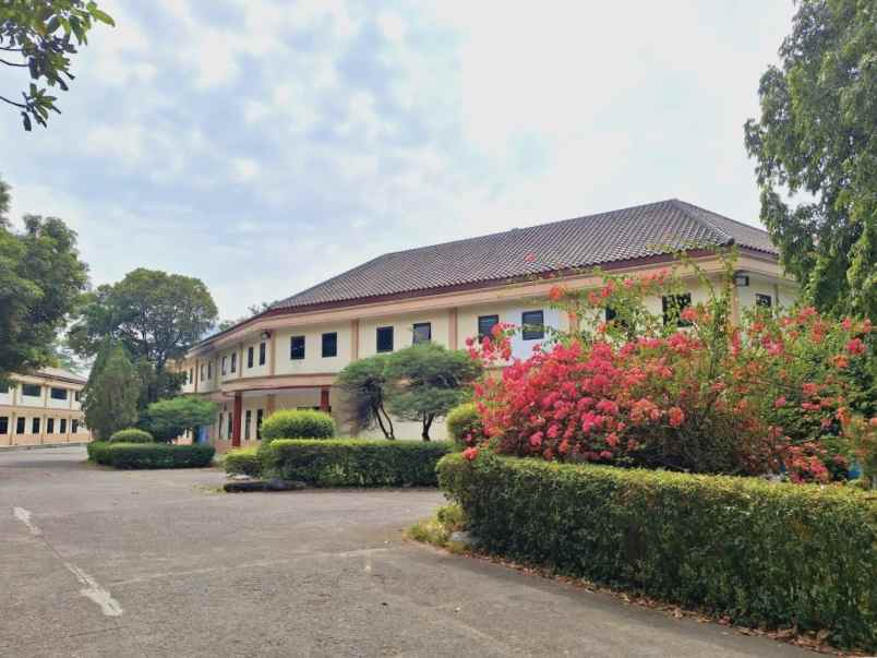 dijual ruko gudang kantor jalan mercedes benz