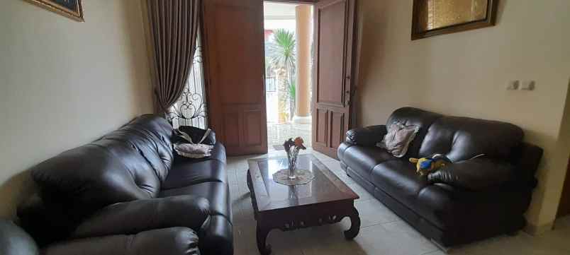 dijual ruko gudang kantor jatiwaringin pondok gede