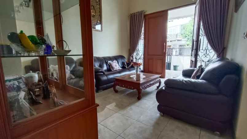 dijual ruko gudang kantor jatiwaringin pondok gede