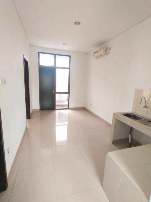 dijual ruko gudang kantor jgc jakarta garden city cakung