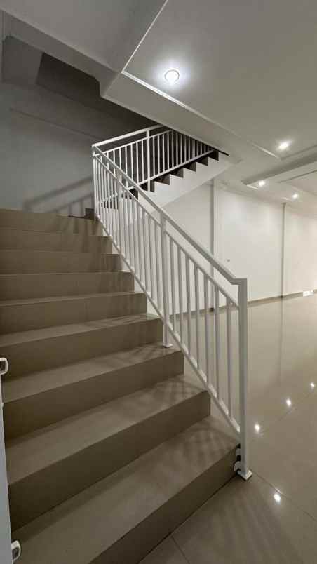 dijual ruko gudang kantor jl kh ahmad dahlan