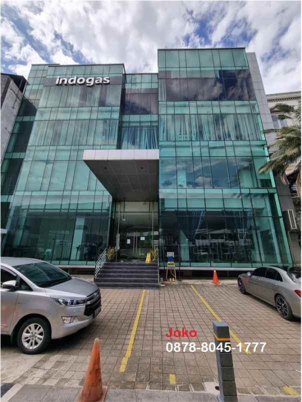 dijual ruko gudang kantor jl wolter monginsidi