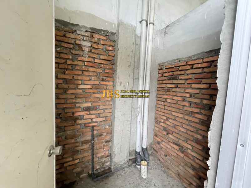 dijual ruko gudang kantor komplek graha metropolitan