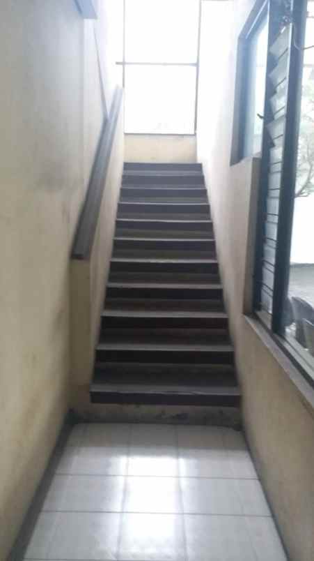 dijual ruko gudang kantor prapen