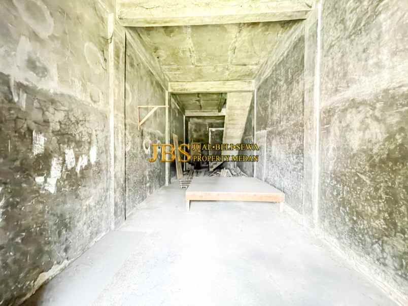 dijual ruko kondisi kosong jalan menteng raya