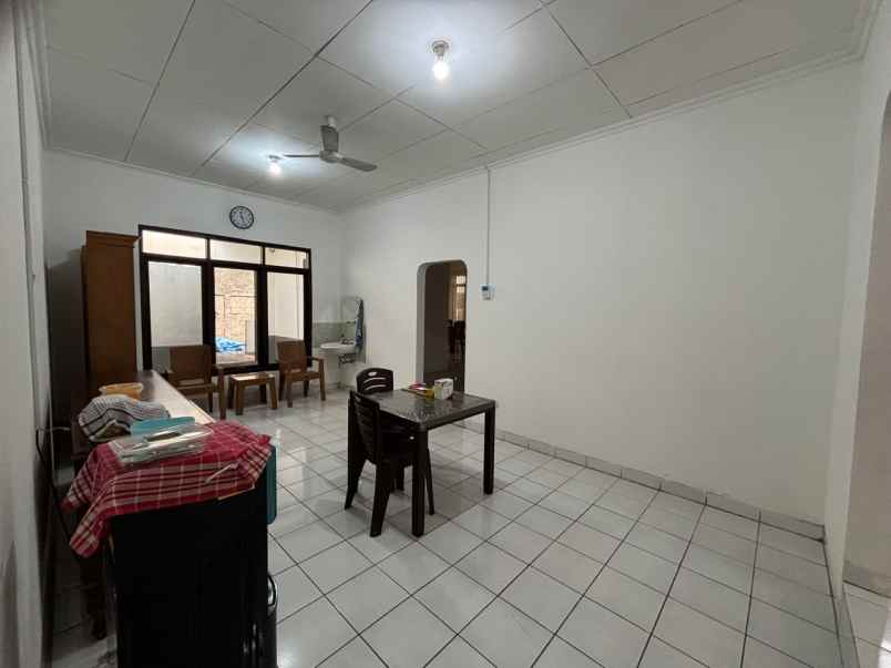 dijual rumah 34 jln pasar kecapi