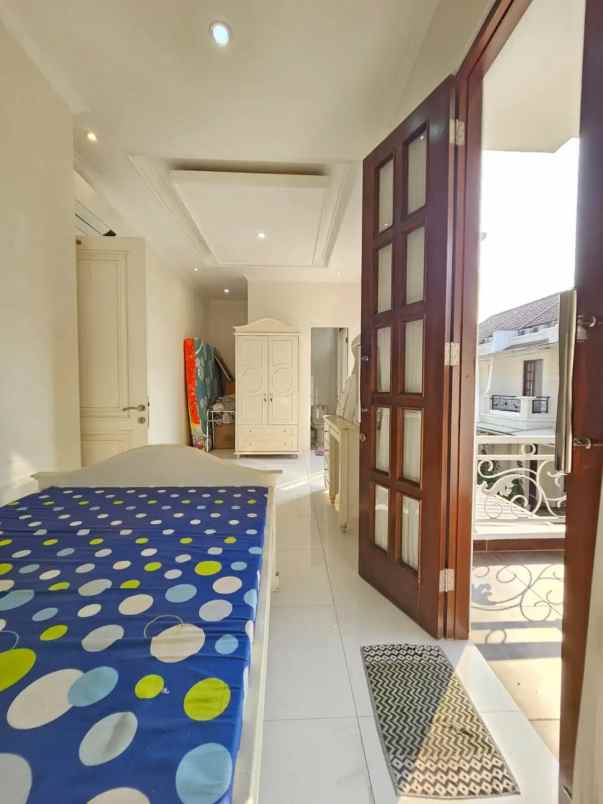 dijual rumah alamanda residence bambu