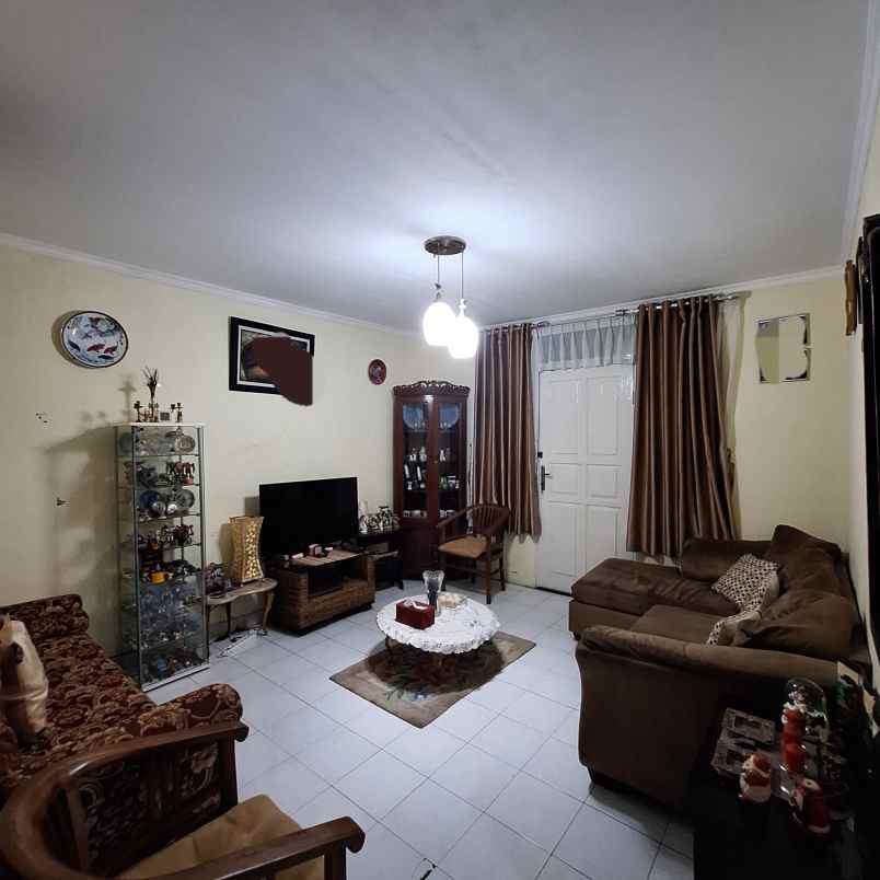 dijual rumah antapani kodya bandung