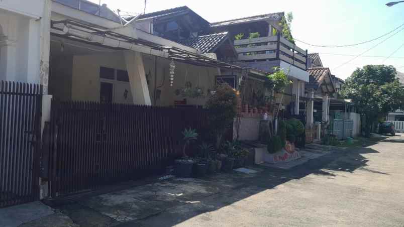 dijual rumah antapani kodya bandung