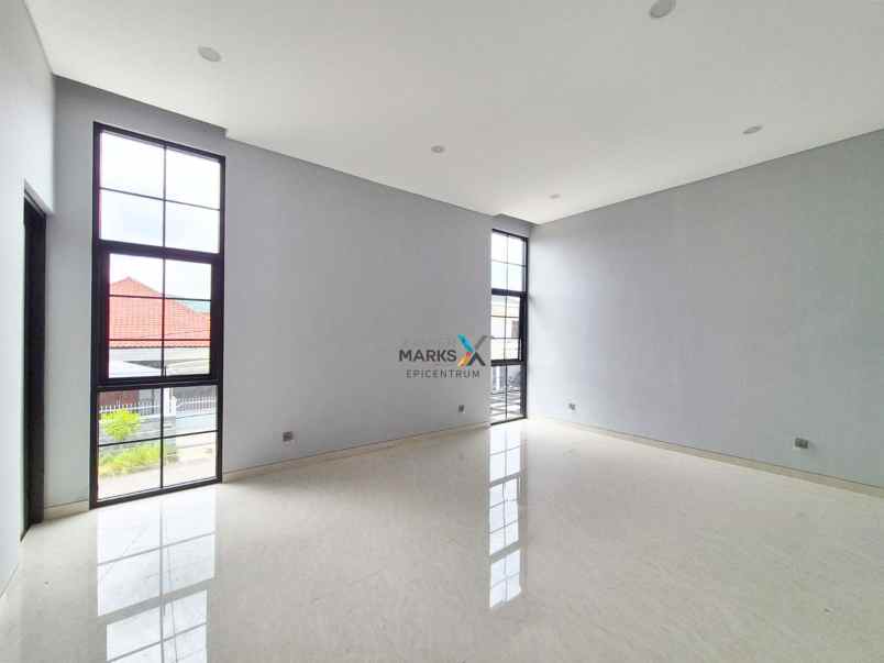 dijual rumah baru di sutorejo lebar 8 baguuss