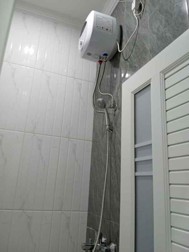 dijual rumah baru konsep scandinavian bintaro