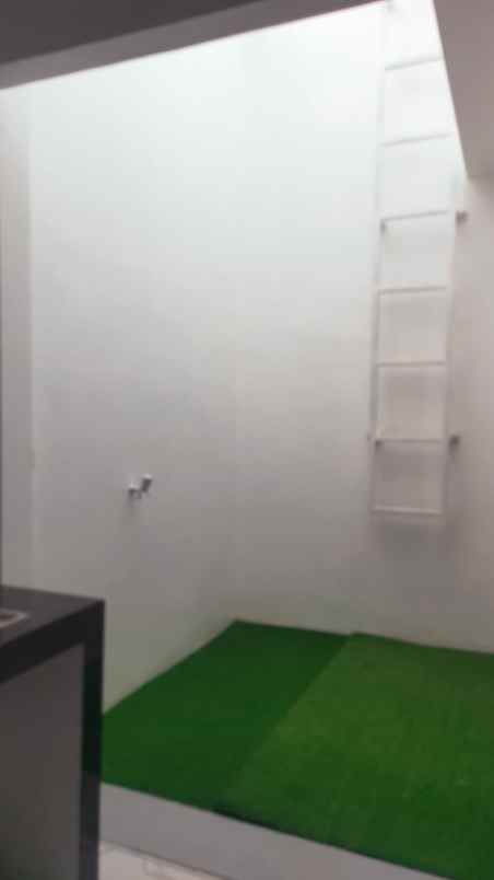 dijual rumah beji depok