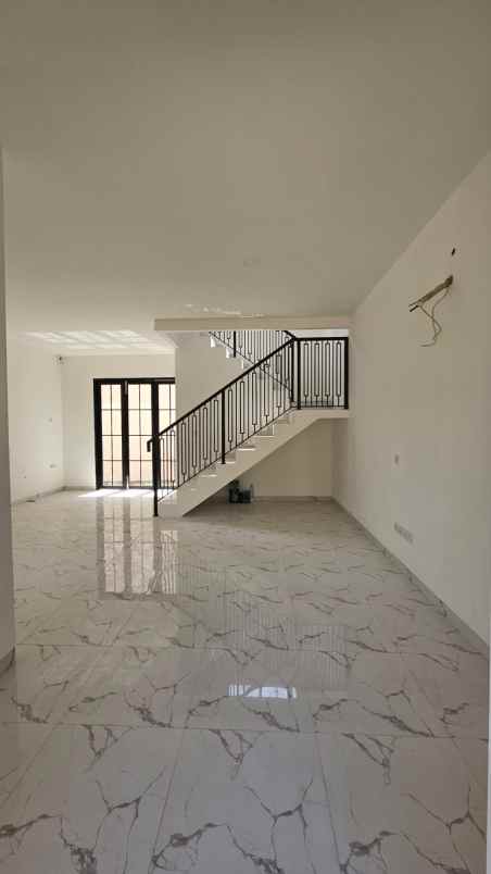 dijual rumah bintaro