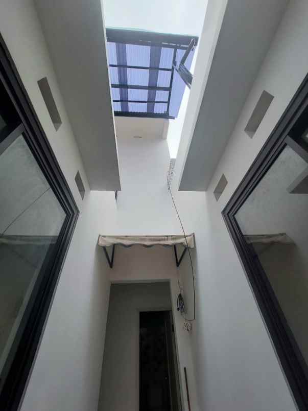 dijual rumah bintaro jaya sektor 5