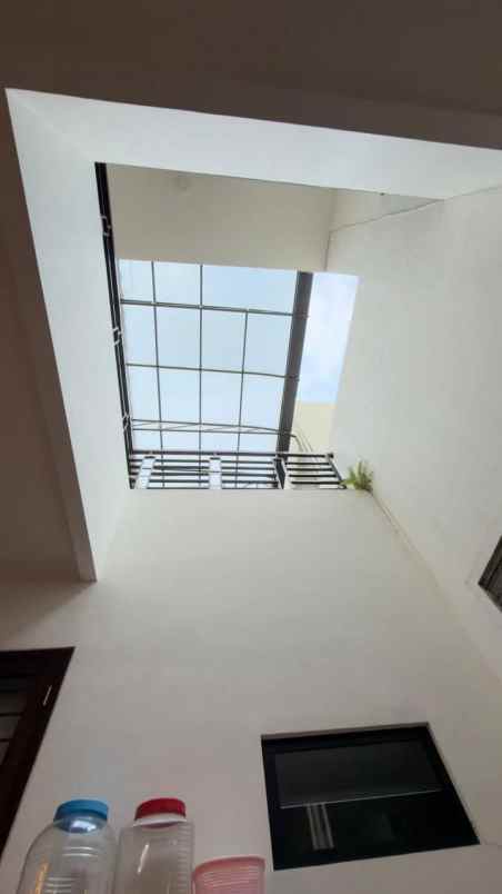 dijual rumah blimbing