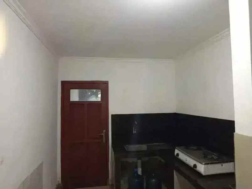 dijual rumah bsk