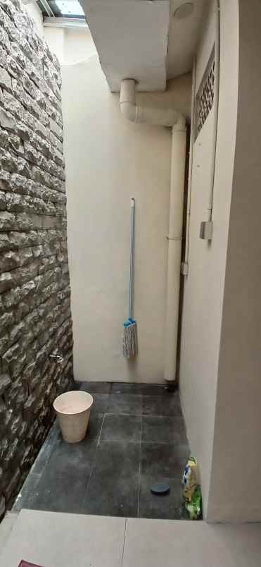 dijual rumah bukit golf riverside cibubur