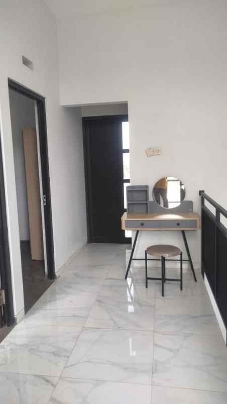 dijual rumah buring kedungkandang