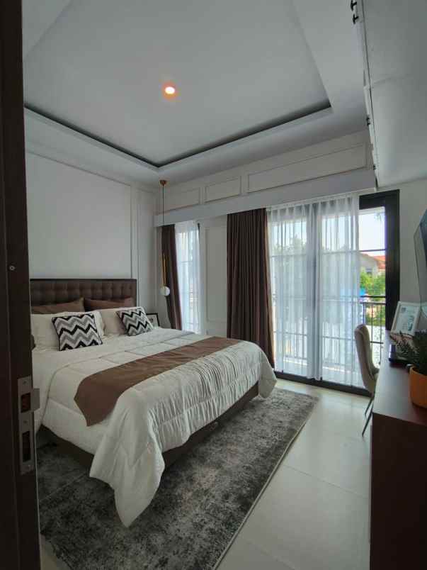 dijual rumah ciampaeun