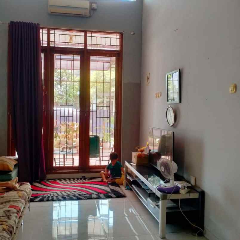 dijual rumah ciganitri