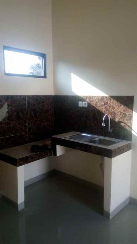 dijual rumah cigending ujungberung