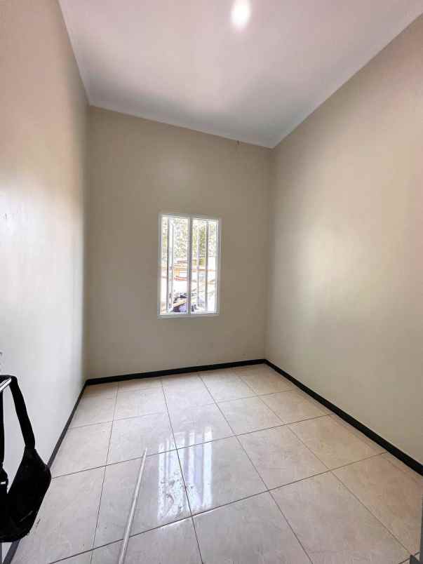 dijual rumah cijantung