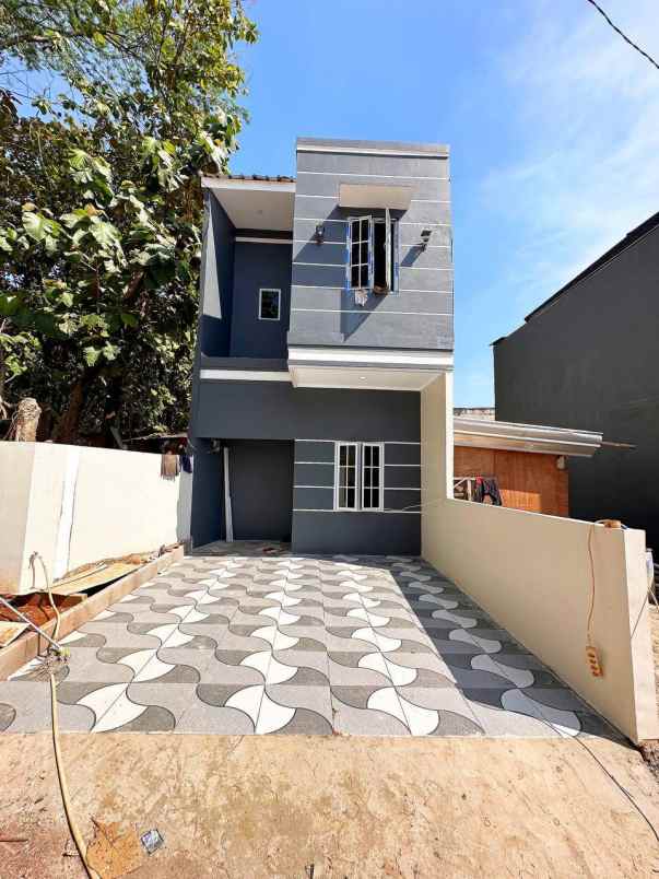 dijual rumah cijantung