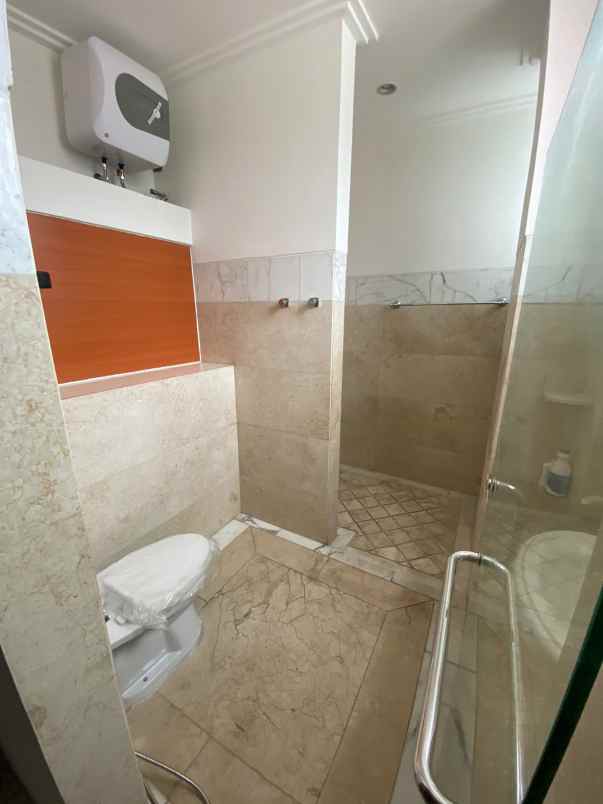 dijual rumah cilandak kko jaksel