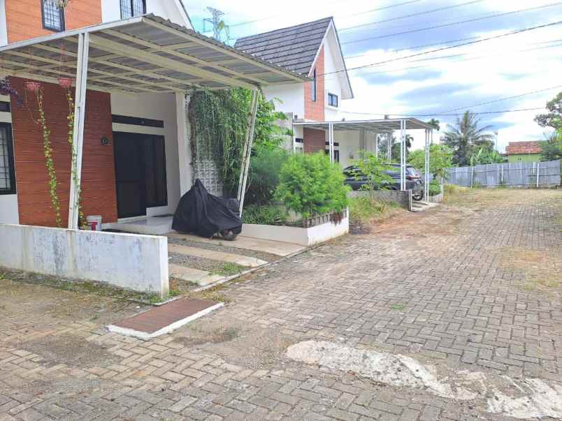 dijual rumah cilebut tanah sereal bogor