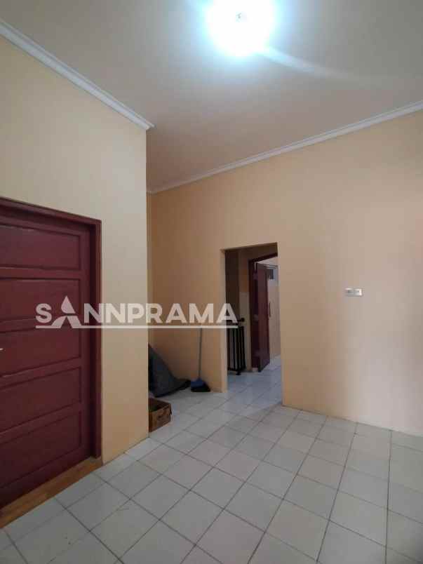 dijual rumah cinangka