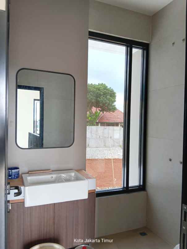 dijual rumah cipayung jaktim