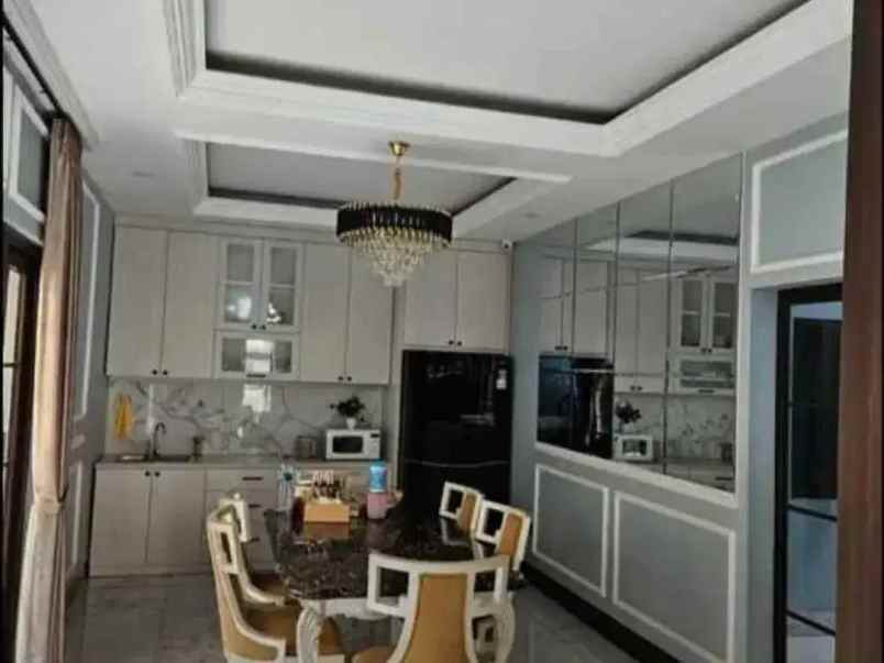 dijual rumah cipinang indah