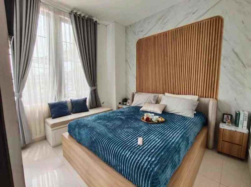 dijual rumah ciputat