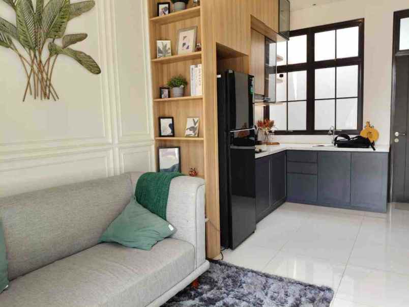 dijual rumah ciputat