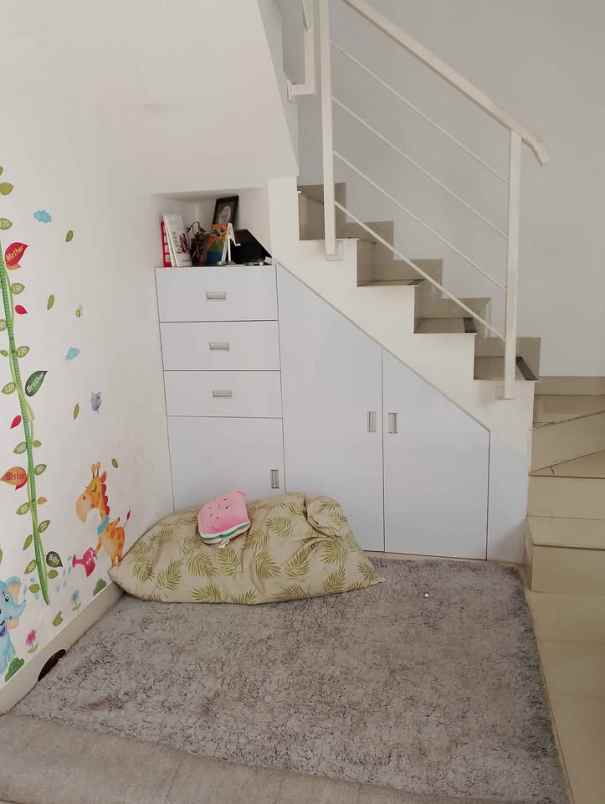 dijual rumah cisaranten arcamanik