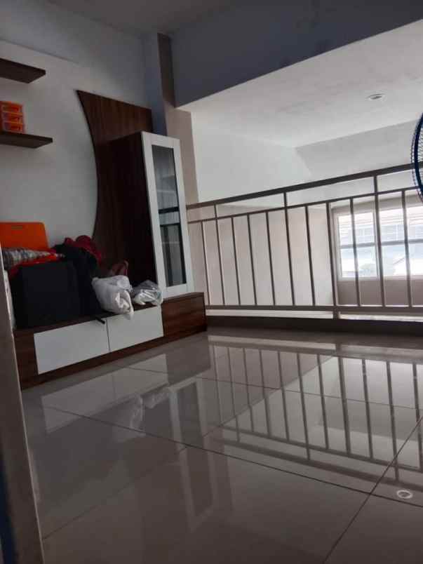dijual rumah citraland beserta furnish