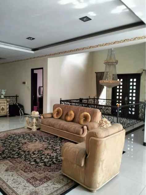 dijual rumah citraland international