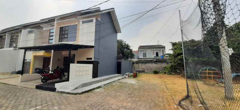 dijual rumah cluster green pitara jl