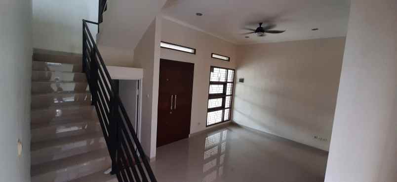 dijual rumah cluster green pitara jl