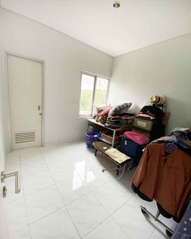 dijual rumah cluster malibu village