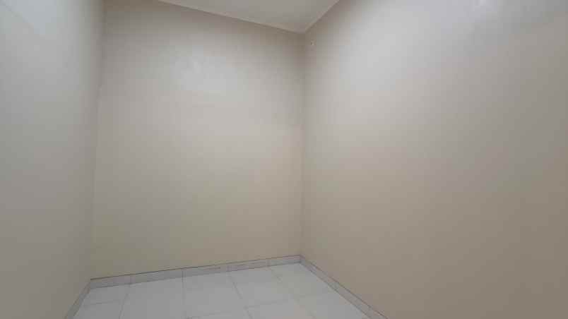 dijual rumah cluster manhattan mutiara