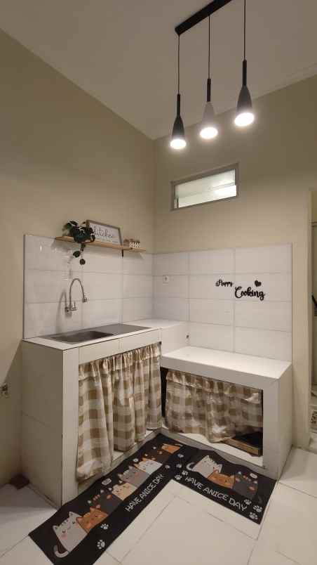 dijual rumah cluster manhattan mutiara