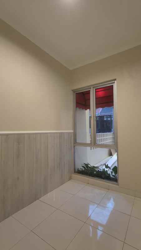 dijual rumah cluster manhattan mutiara