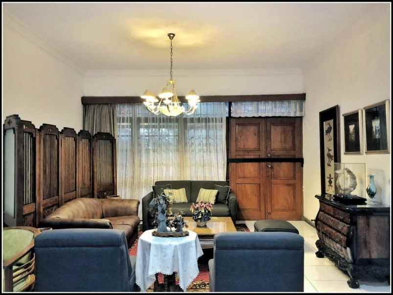 dijual rumah dago bandung