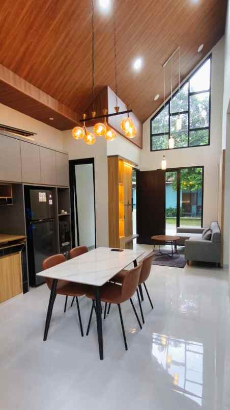 dijual rumah denokan