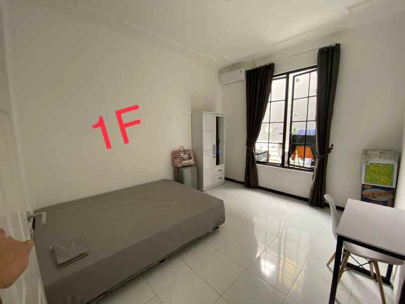 dijual rumah dharmahusada