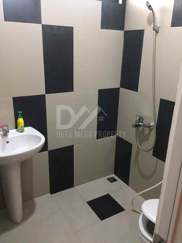 dijual rumah di bsd city