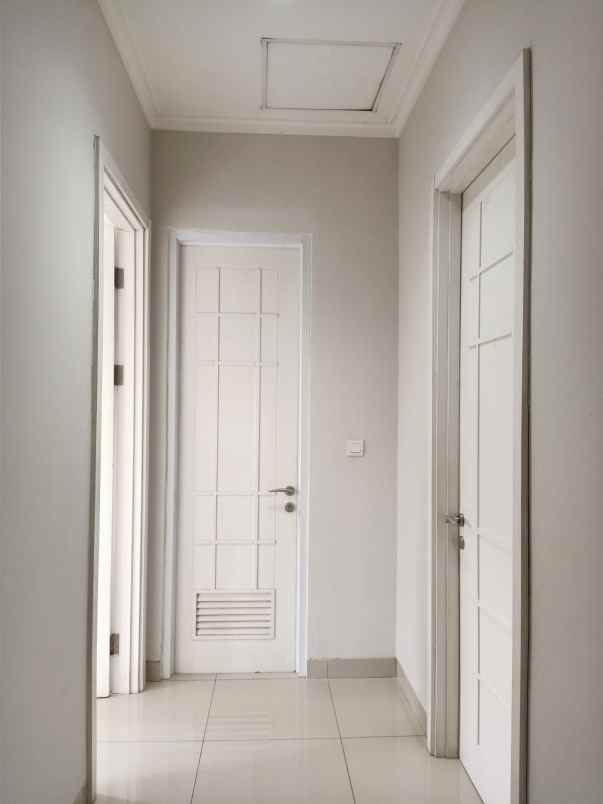 dijual rumah di cluster vernonia summarecon bekasi